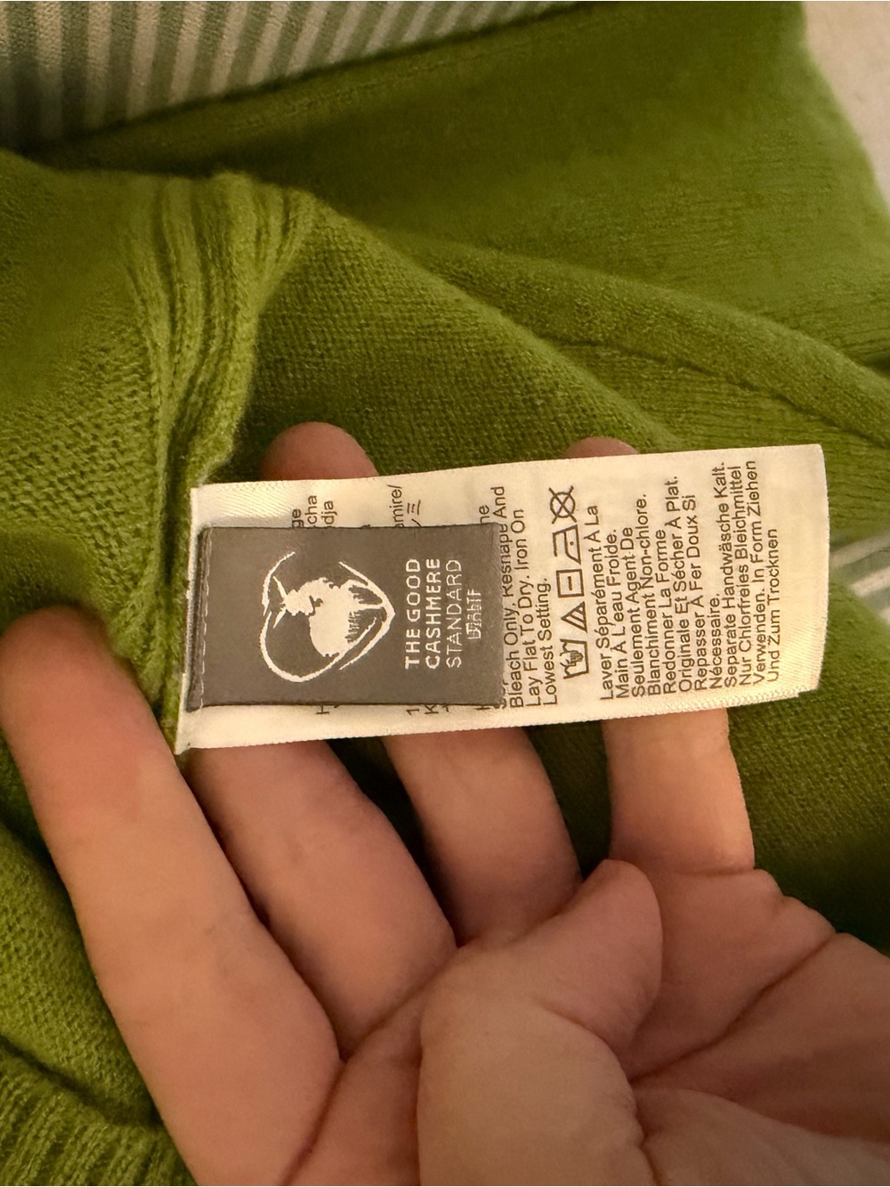 J. Crew Women's Crewneck Cashmere Sweater in Lime Green/Chartreuse - Picture 4 of 5